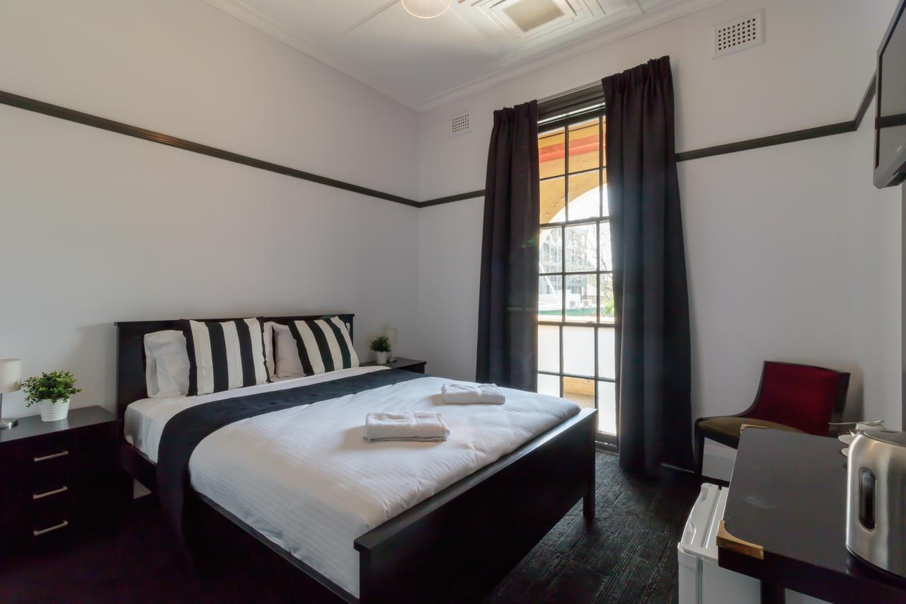 סידני Royal Hotel Ryde מראה חיצוני תמונה